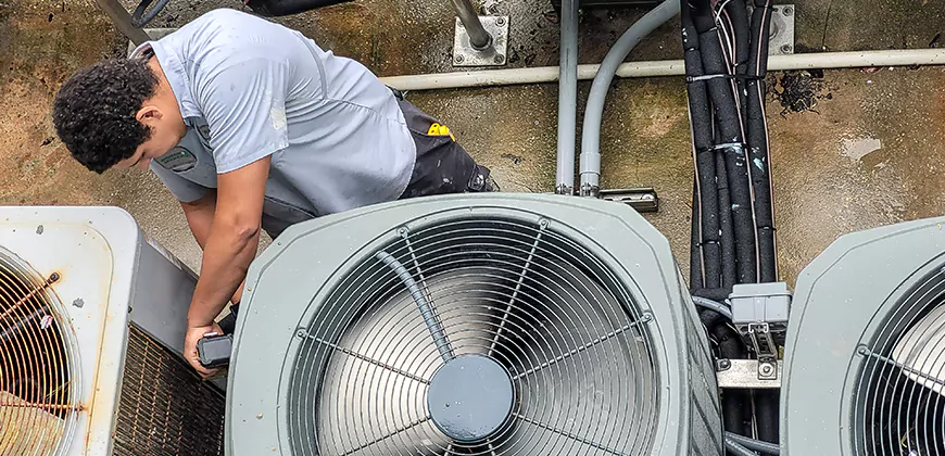 Commercial Aircon and Cooling System Repair in Milwaukee